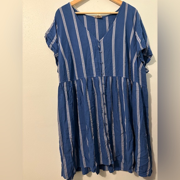 ANA 3X✨ adult plus size Blue and White Striped tunic excellent condition - Picture 1 of 1
